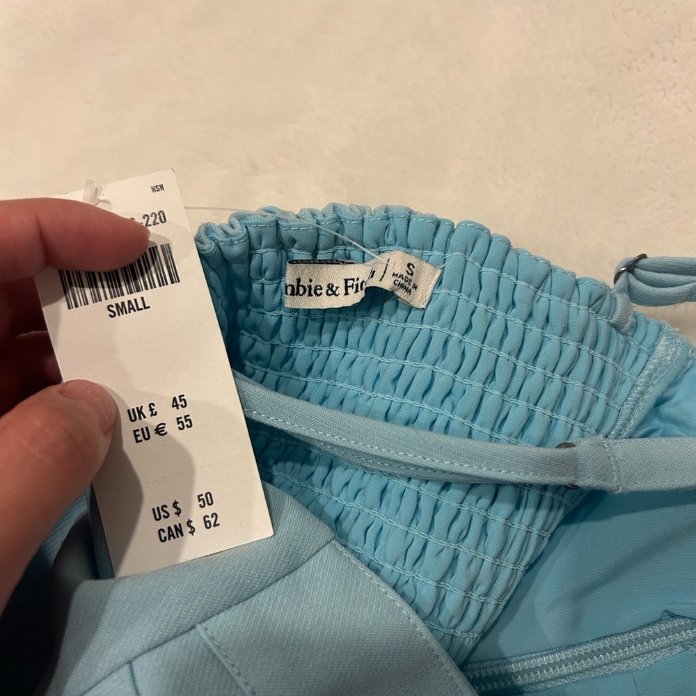 Light Blue Women's Wide-Leg Pants & Crop Top Set - Picture 3 of 6